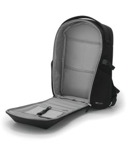 Bizz Backpack - Black תיק גב XD DESIGN, תיק גב מעוצב, תיק גב שחור,תיק גב למחשב נייד, תיק גב שחור ללפטופ, תיק גב גדול, תיק גב שחור אלגנט, תיק גב עשוי חומרים ממוחזרים, מתנה ממותגת לעובדים, סוואג לעסקים, תיק גב לעובדים