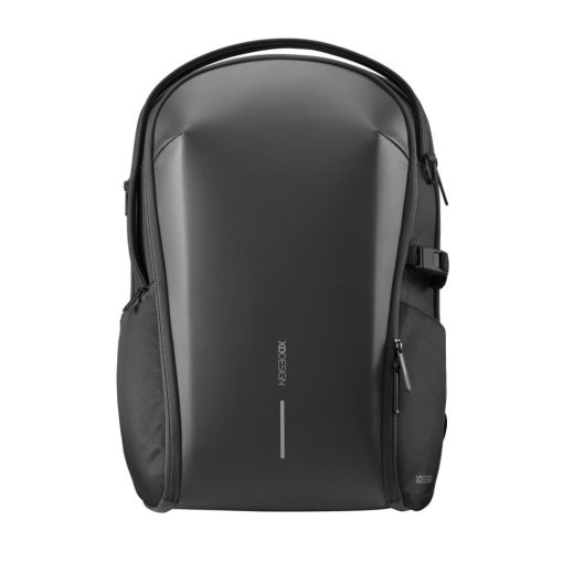 Bizz Backpack - Black תיק גב XD DESIGN, תיק גב מעוצב, תיק גב שחור,תיק גב למחשב נייד, תיק גב שחור ללפטופ, תיק גב גדול, תיק גב שחור אלגנט, תיק גב עשוי חומרים ממוחזרים, מתנה ממותגת לעובדים, סוואג לעסקים, תיק גב לעובדים